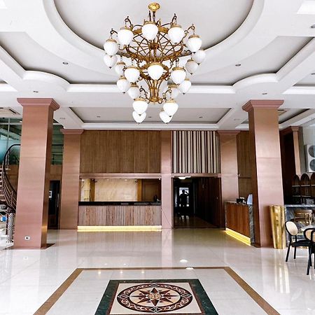 Miloft Sathorn Hotel - Sha Plus Certified Bangkok Exterior photo Lobby